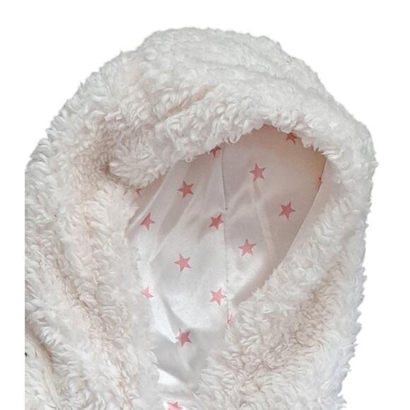 NWT Urban Republic Girls White Teddy Wubby Hoodie Jacket Size 2T - Picture 2 of 7